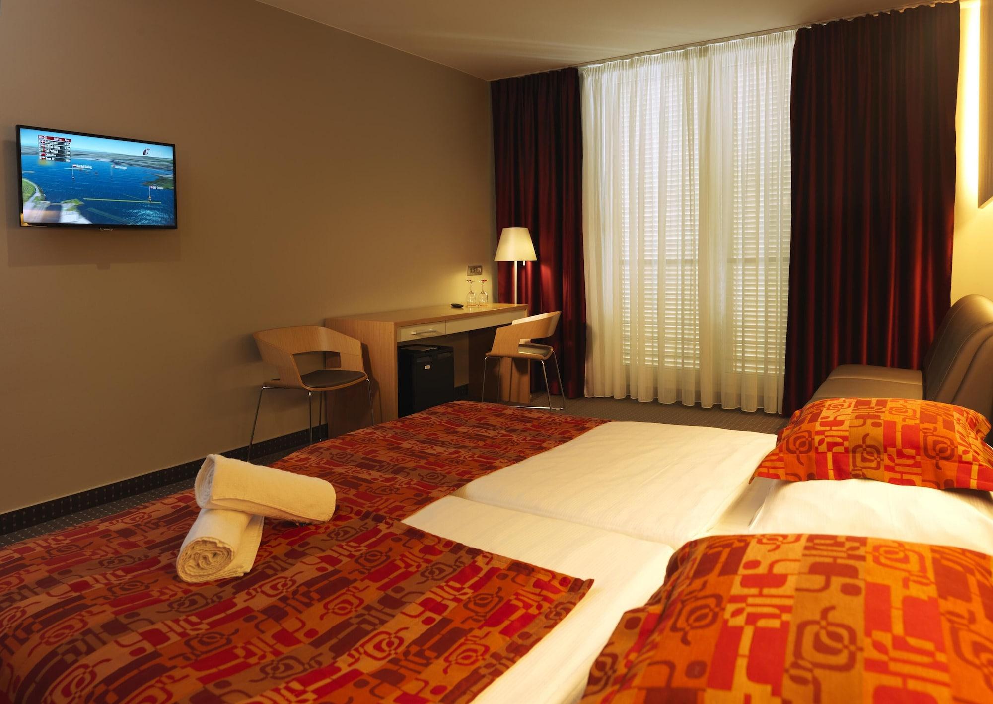 Hotel Thermana Park Lasko**** Superior Esterno foto